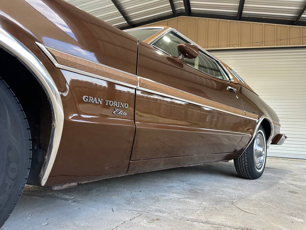 Ford-torino-1974-5