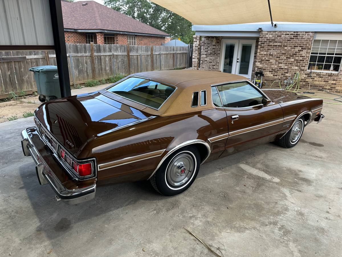 Ford-torino-1974-7
