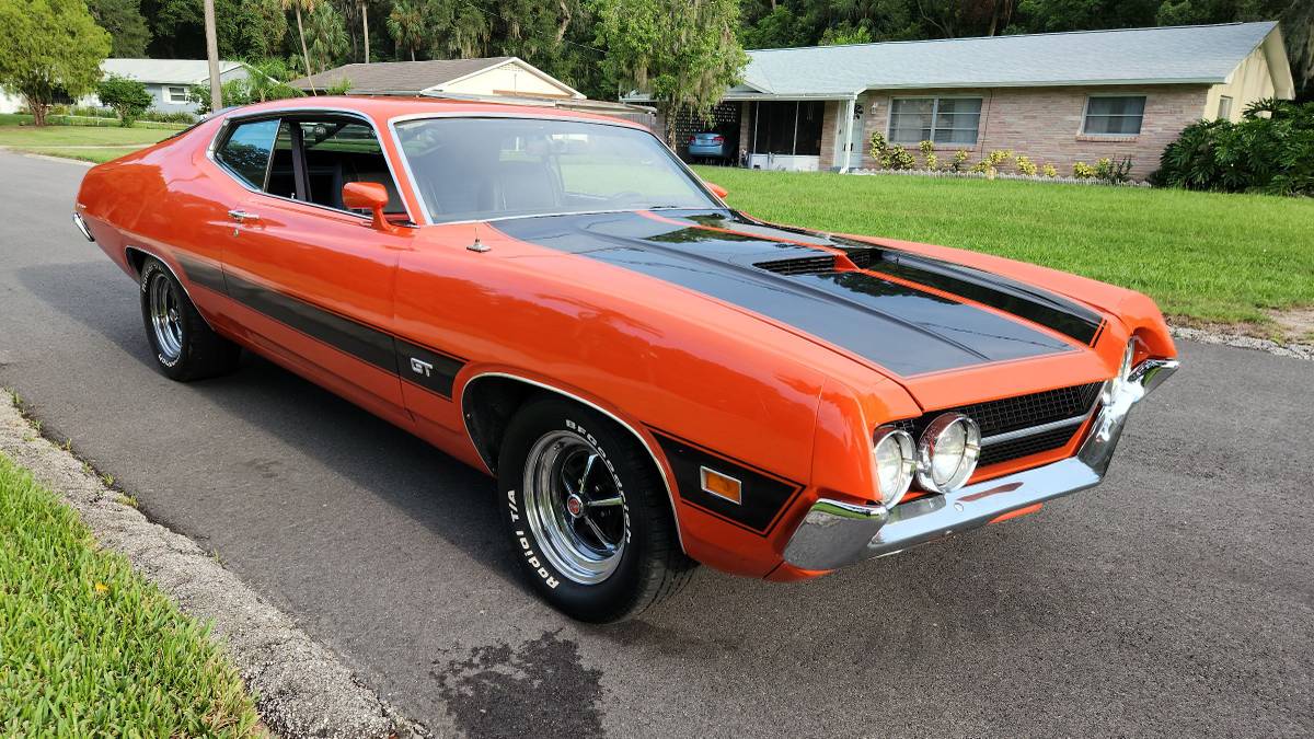 Ford-torino-gt-1970-orange