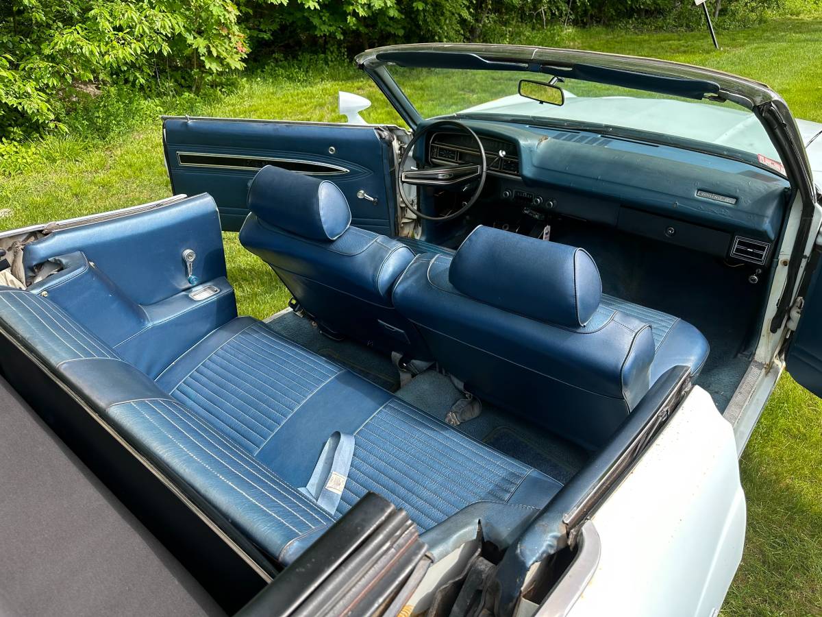 Ford-torino-gt-convertible-1970-blue-10