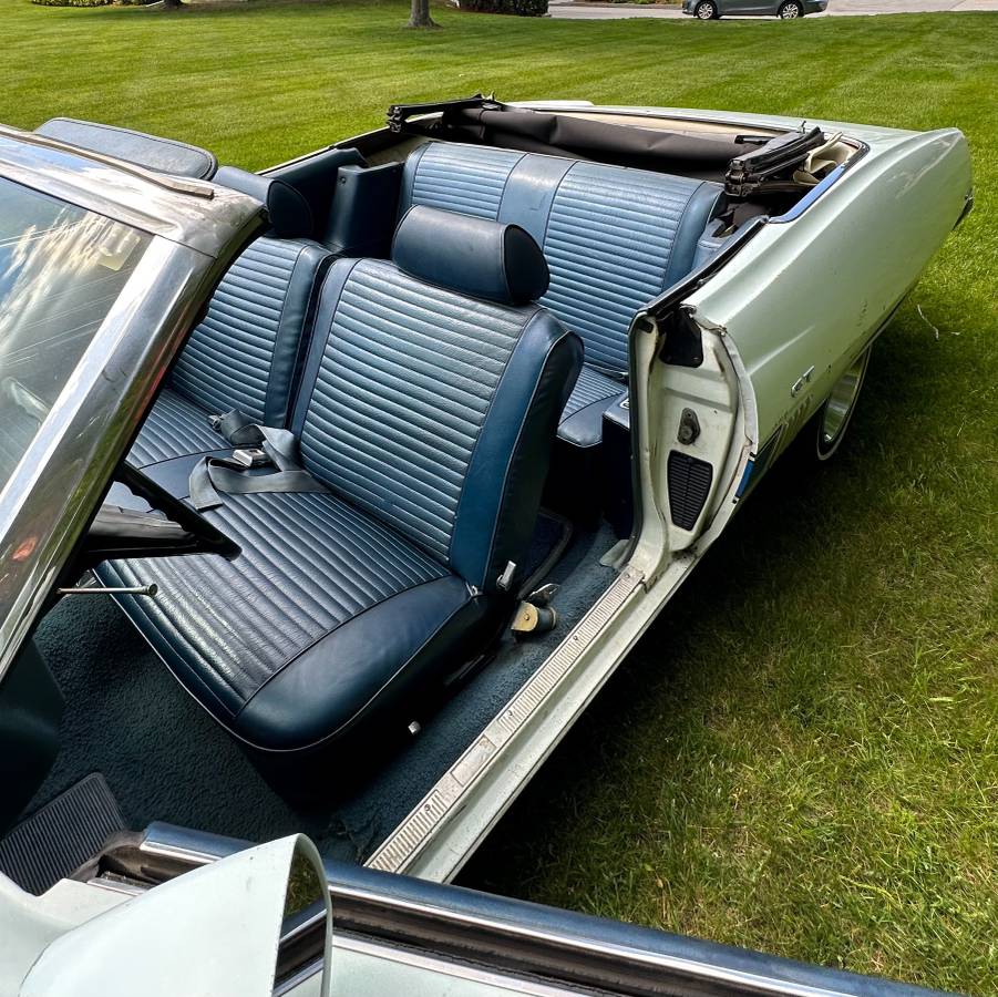 Ford-torino-gt-convertible-1970-blue-11