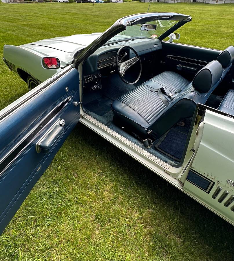 Ford-torino-gt-convertible-1970-blue-14