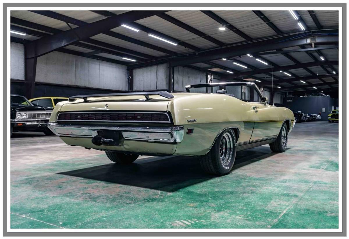 Ford-torino-gt-convertible-1971-22