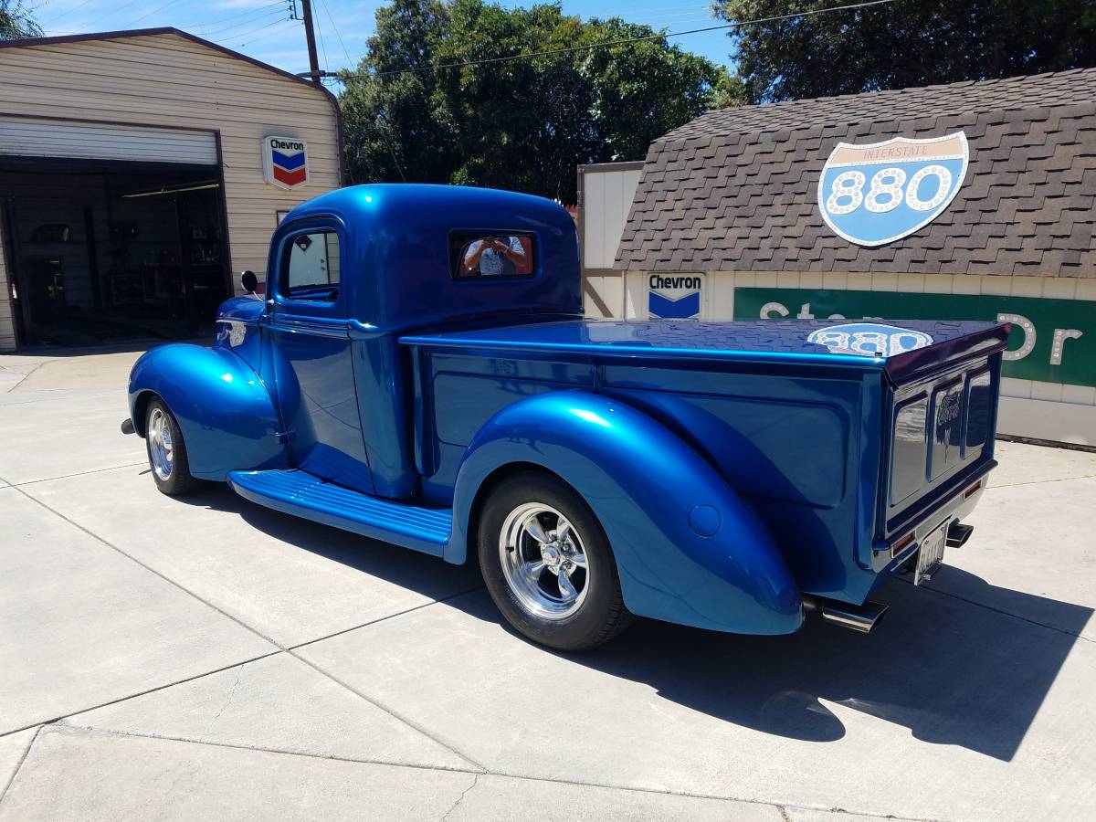 Ford-truck-1940-2