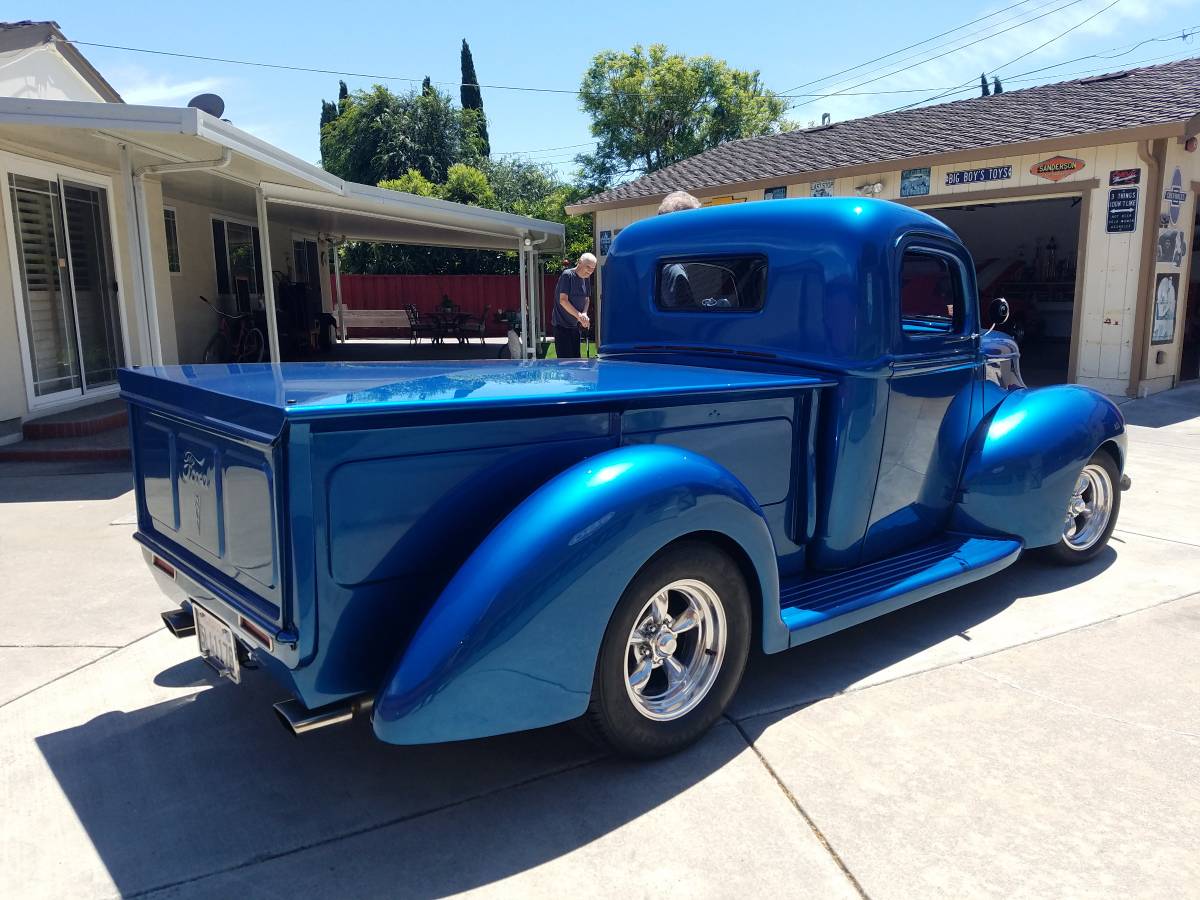 Ford-truck-1940-3