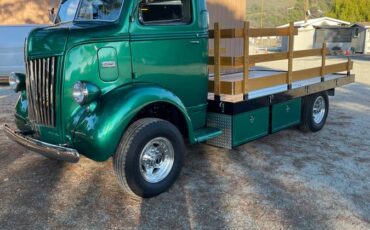 Ford-truck-1947-2