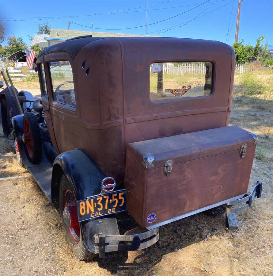 Ford-tudor-1929-brown-4