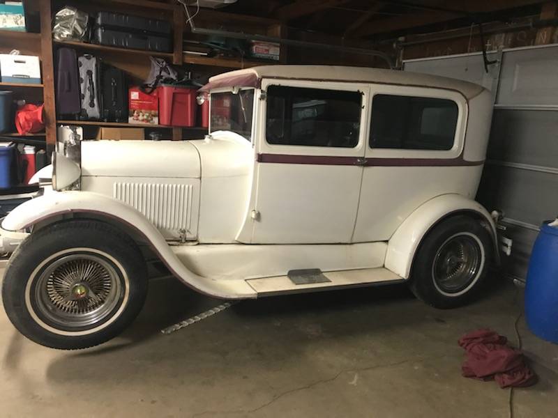 Ford-tudor-1929-white-1