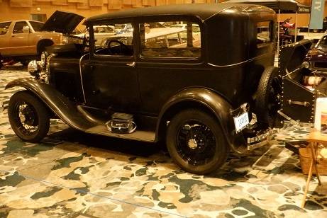 Ford-tudor-1931-black-17