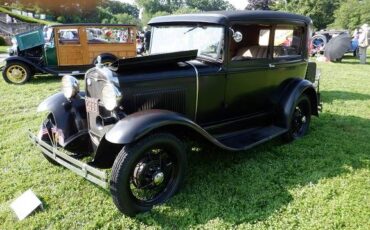 Ford-tudor-1931-black-4