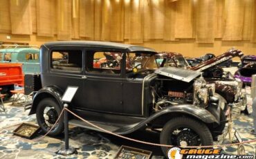 Ford-tudor-1931-black-5