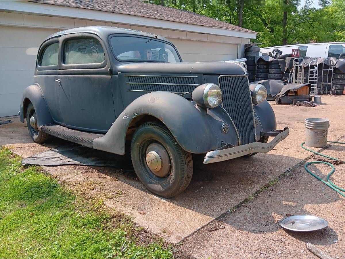 Ford-tudor-1936-grey-1