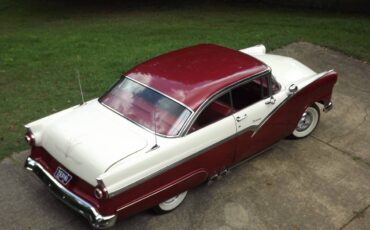 Ford-victoria-1956-17