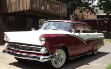 Ford-victoria-1956-18