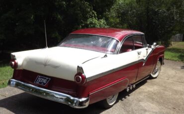 Ford-victoria-1956-4