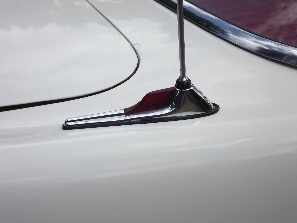Ford-victoria-1956-7
