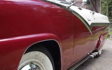 Ford-victoria-1956-8