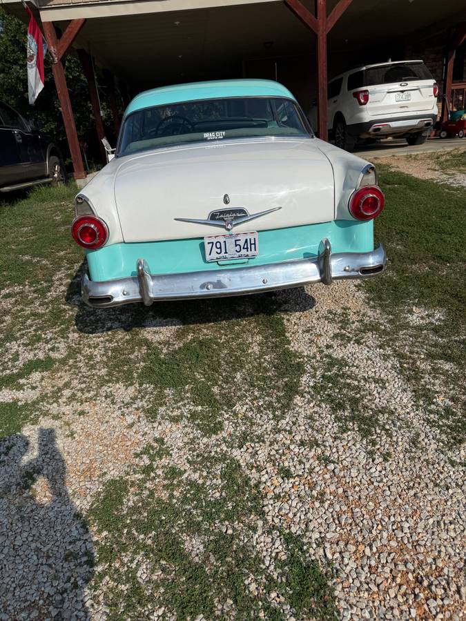 Ford-victoria-1956-blue-2