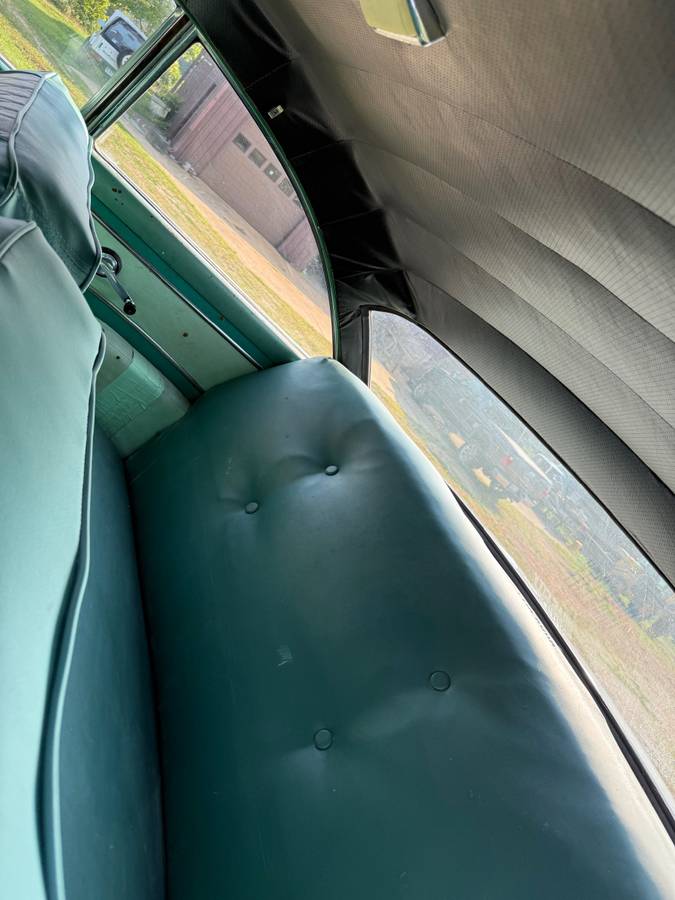 Ford-victoria-1956-blue-5