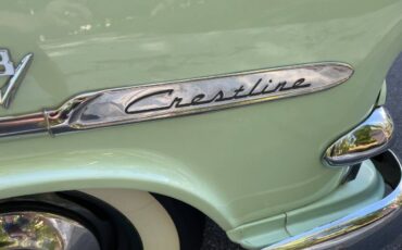 Ford-victoria-crestline-1953-green-11