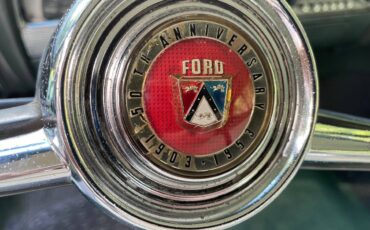Ford-victoria-crestline-1953-green-13