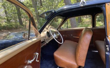 Ford-woodie-custom-wagon-1949-blue-3