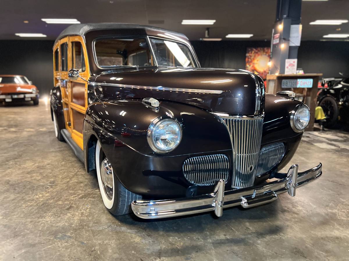 Ford-woody-1941-brown