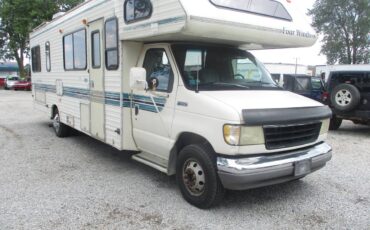 Four-winns-motor-home-1992-white