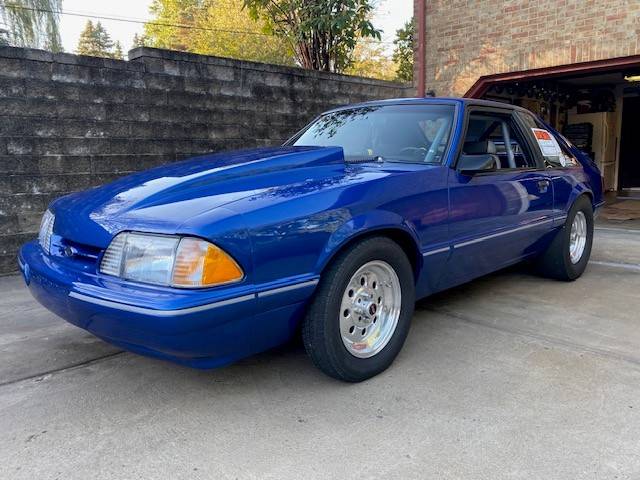 Fox-body-mustang-1988-blue-3