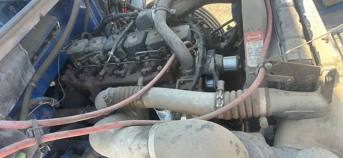 Freightliner-fl-60-commins-turbo-diesel-1993-white-6