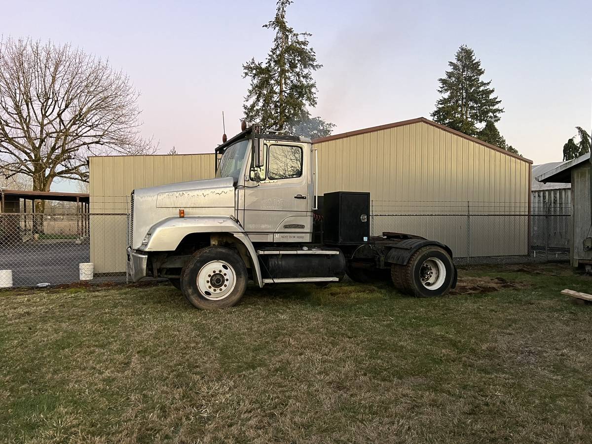 Freightliner-fl70-diesel-1987-1