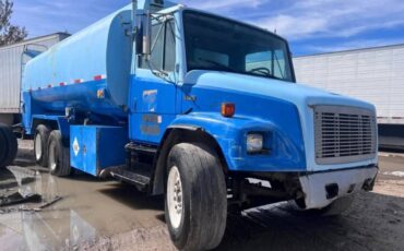 Freightliner-fl80-diesel-1995-blue-1