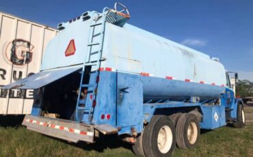 Freightliner-fl80-diesel-1995-blue-2