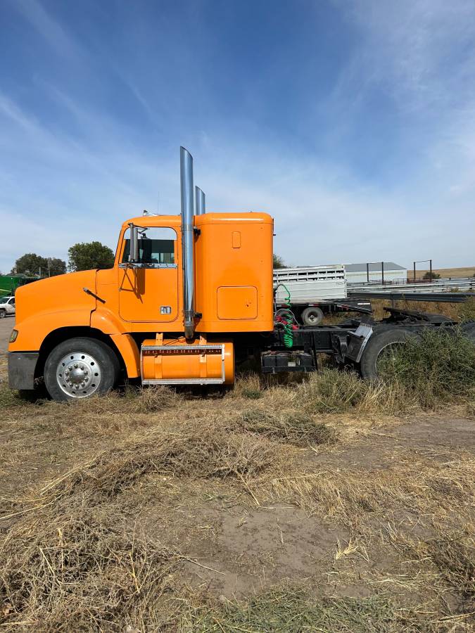 Freightliner-fld112-diesel-1991