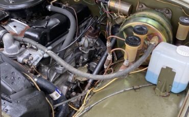 GAZ-24-Volga-1987-20