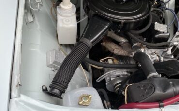 GAZ-24-Volga-1987-9