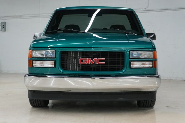GMC-1500-Regular-Cab-1995-Pickup-1