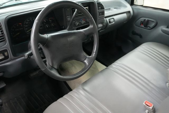GMC-1500-Regular-Cab-1995-Pickup-10