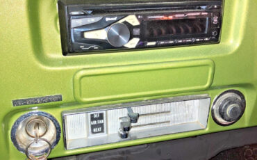 GMC-2500-1970-Standard-Cab-Pickup-26