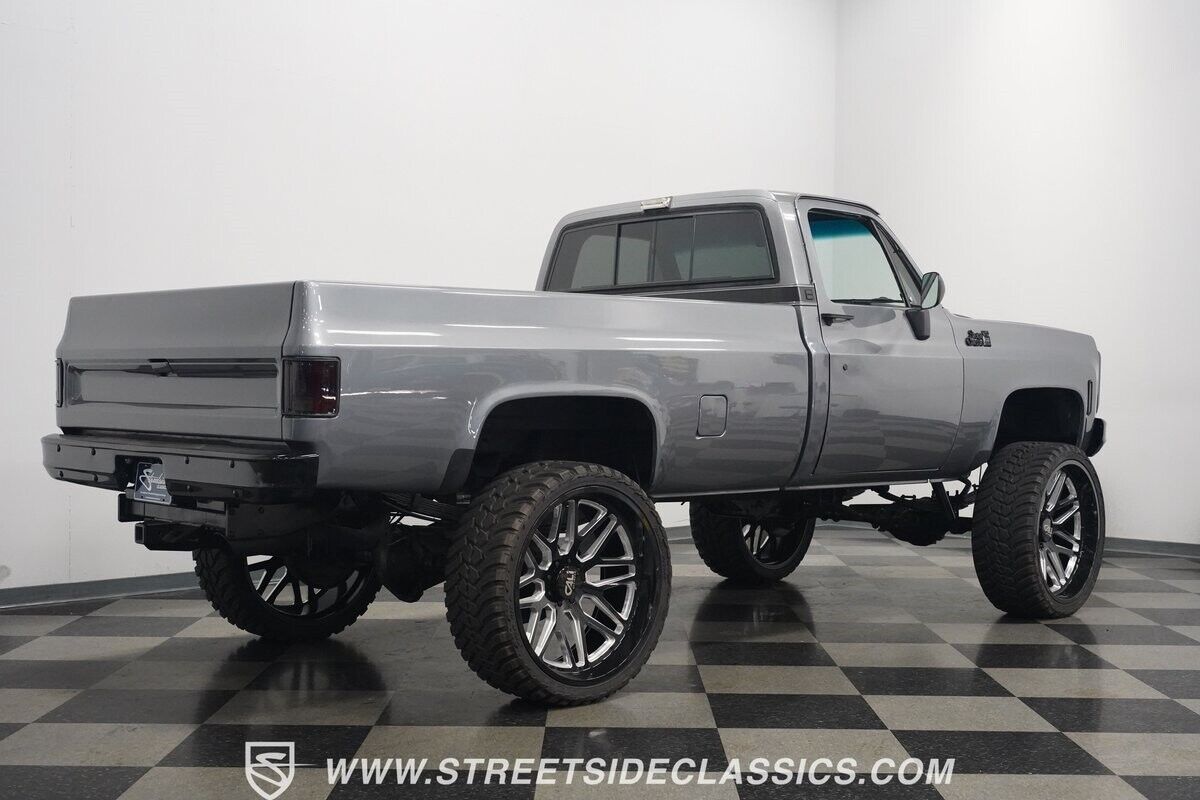 GMC-2500-1980-Pickup-Truck-13