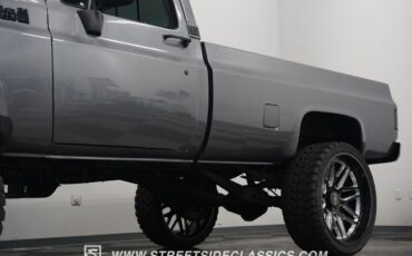 GMC-2500-1980-Pickup-Truck-24