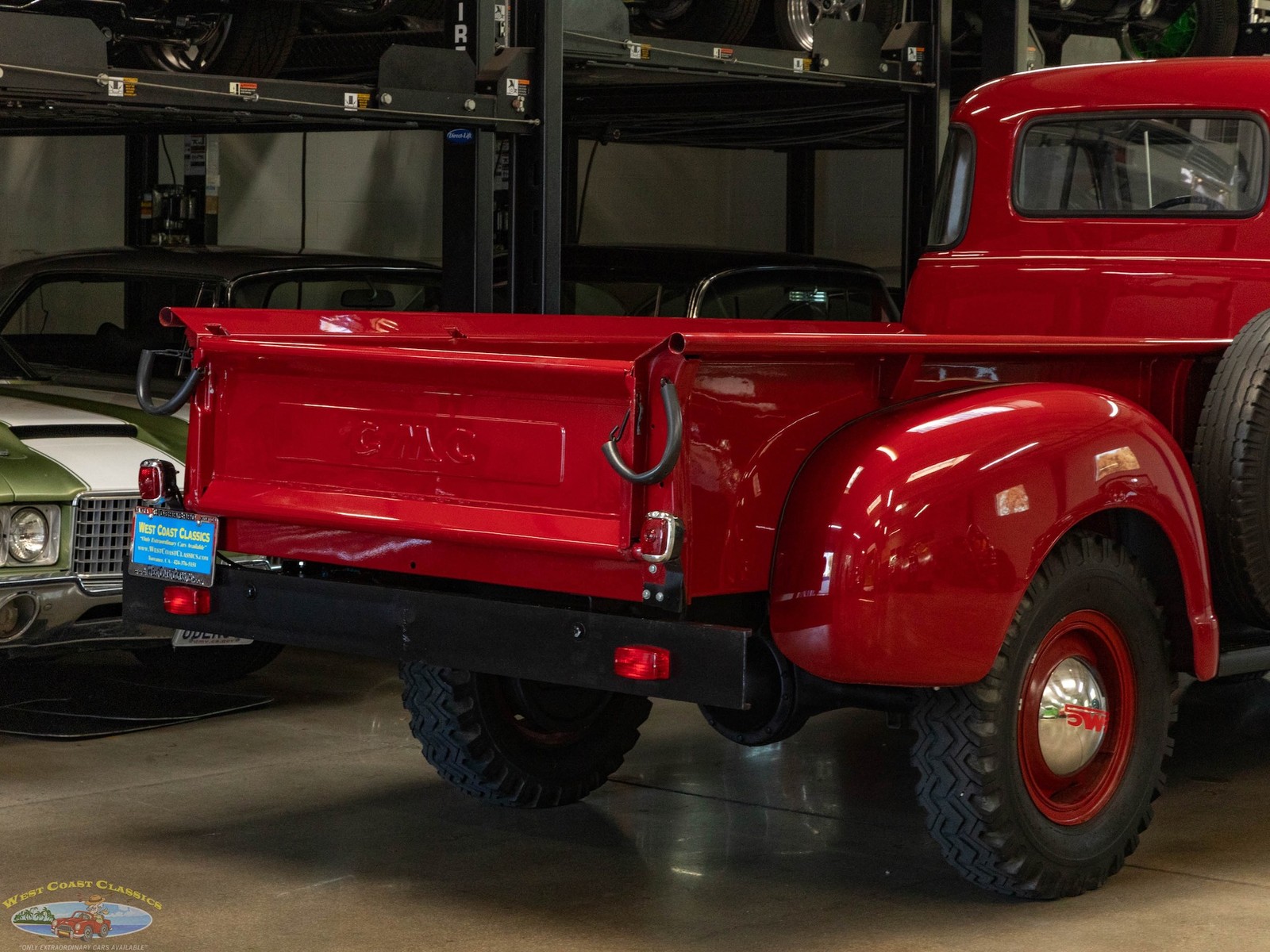GMC-3800-34-Ton-1951-2-Door-Pick-Up-25