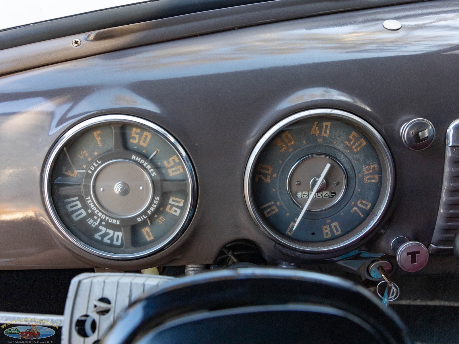 GMC-3800-34-Ton-1951-2-Door-Pick-Up-30