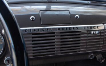 GMC-3800-34-Ton-1951-2-Door-Pick-Up-32
