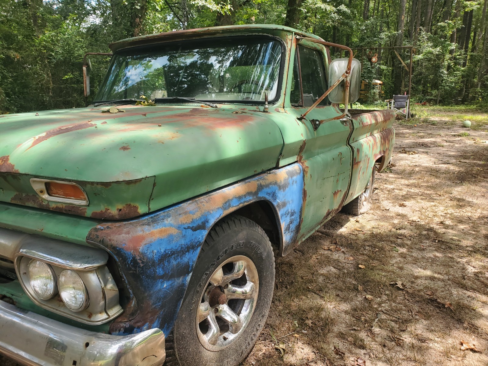 GMC-C-10-1965-Standard-Cab-Pickup-6