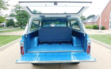 GMC-Jimmy-1970-SUV-10