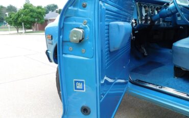 GMC-Jimmy-1970-SUV-30