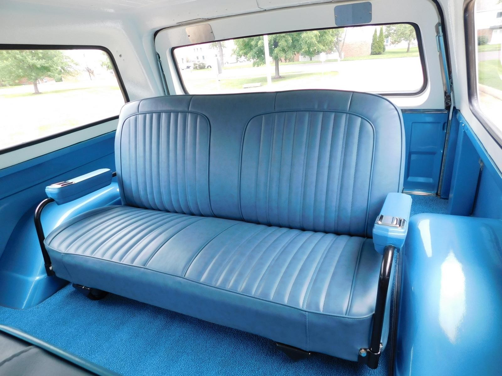 GMC-Jimmy-1970-SUV-38