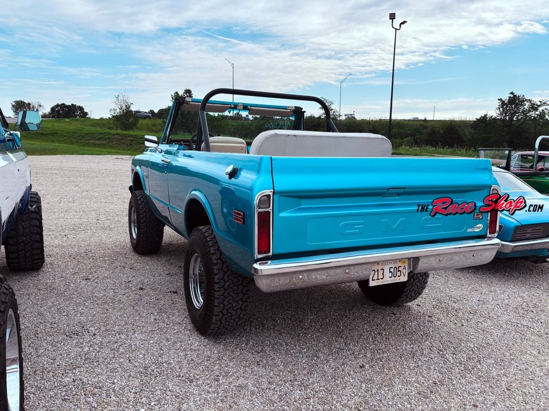 GMC-Jimmy-1971-Offroad-32