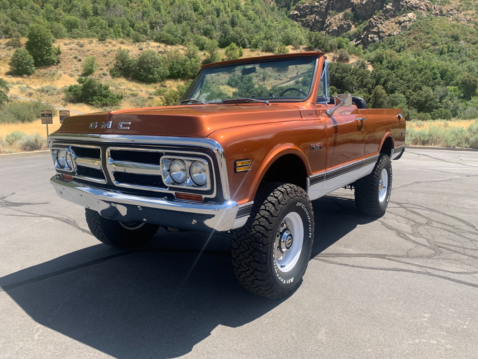 GMC-Jimmy-1972-SUV-1